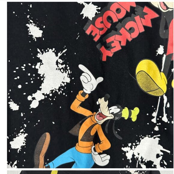 Sweatshirt Disney Mickey Mouse & Friends Black Crewneck Sweatshirt - Picture 4 of 5